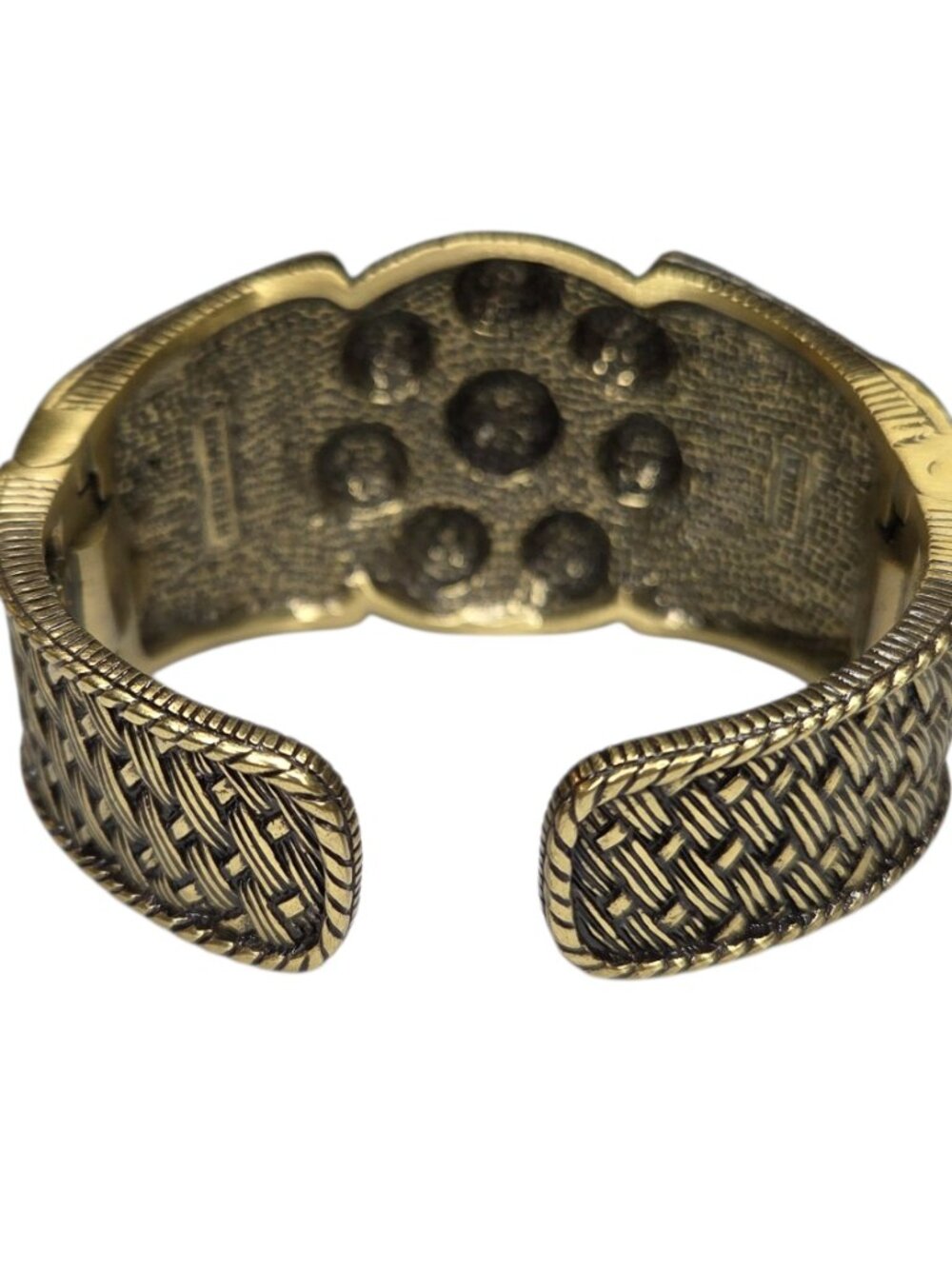 HEIDI DAUS Chunky Romantic Wide Cuff Bracelet - Picture 4 of 5